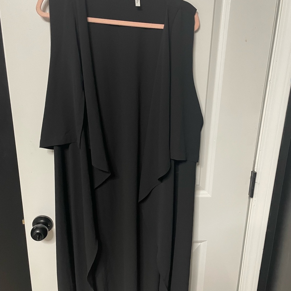 Free Press black sleeveless open-front waterfall long vest/cardigan